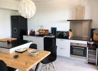 Appartement moderne à Bastia de 57 m² avec vue mer exclusive - 4