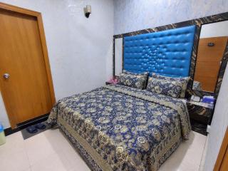 Rose Palace Family Guest House - 4