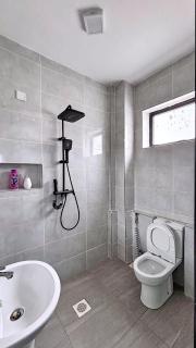 Pearl suite Bamburi Studio Aircon Pool & balcony - 8