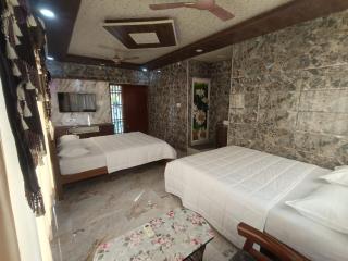 Amman Cottage Hogenakkal - 2