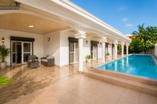 Sumptuous Villa in Antsiranana with Private Pool - 0