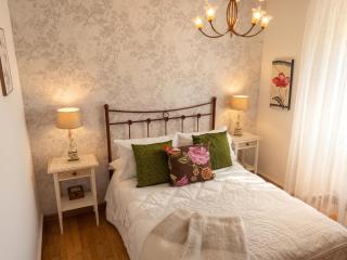 Charming house in Teo with balcony and parking included - Rua De Francos - 9