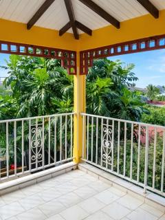 Appartement charmant à Sainte-Rose avec piscine - 9