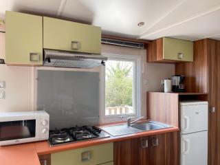 Bungalow charmant à Argences-en-Aubrac avec piscine partagée - Banes - 8