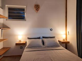 Bungalow cosy avec jardin au Gosier, 40 m² - 1