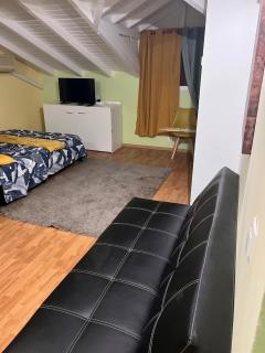 Studio cosy à Sainte-Rose, 54 m² avec entrée privée - 2
