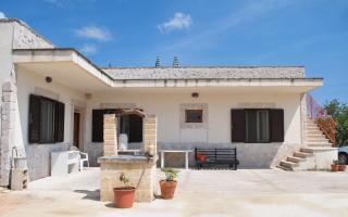 Charming house in Locorotondo, enclosed garden - 2