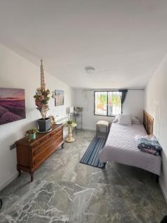 House in Diezma with Fireplace and Terrace - 3