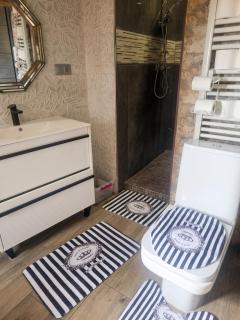 House in Diezma with Fireplace and Terrace - 2