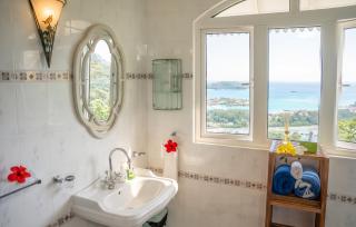 Elegant apartment in Les Mamelles, 400 m², sea view - 7
