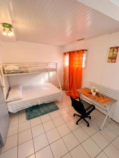 Appartement charmant à Le François, 80 m², vue sur jardin - 3