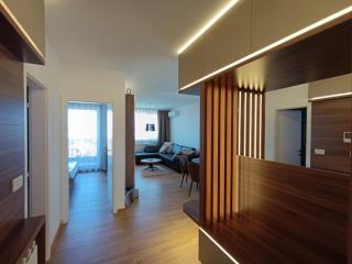 Royal Stay - 8