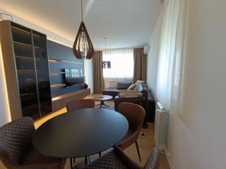 Royal Stay - 5