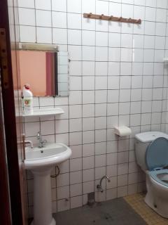 Superb Apartment in Douala - 50 m² with Balcony - 1