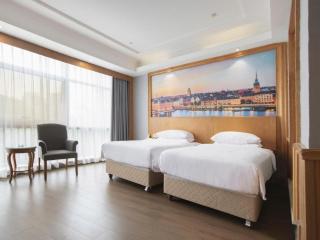 Vienna International Liangjiang Xingfu Square - 9