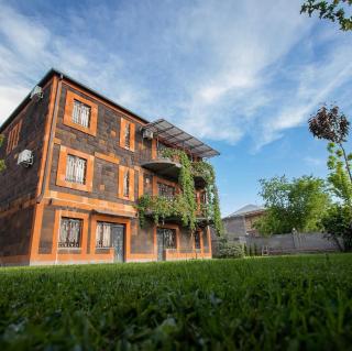 France House - 2