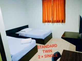 STAR HOTEL - 8