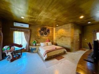Timberland and Fruit Resort - 3