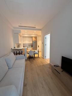 Sea Breeze, Marina Village - 8