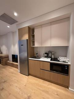 Sea Breeze, Marina Village - 7