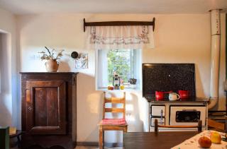 Cosy Chalet in Gospić with Jacuzzi and Mountain View - Gospić - 3