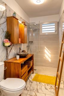 Appartement moderne avec piscine à Pointe-Noire - 4