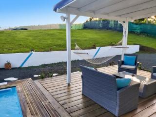 Bungalow chic à Sainte-Rose + piscine. - 6