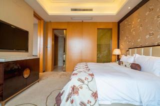 Zhangzhou Zhangpu Kingston Hotel - 1