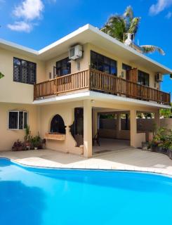Comfortable apartment in Blue Bay with shared pool - 0