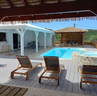 Villa contemporaine au Marin avec piscine privée - 9
