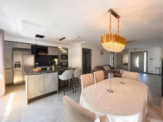 Maison confortable à Blanquefort, jardin, 131 m² - Blanquefort - 8