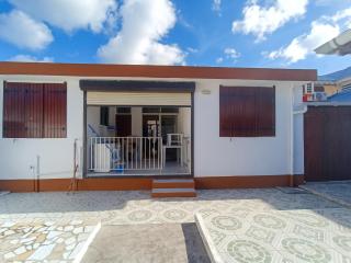 Maison accueillante à Le Moule avec terrasse et jardin - 7