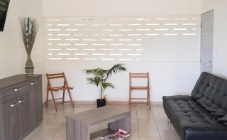 Appartement Le Carbet 65 m² - Vue mer, chaise haute - 9