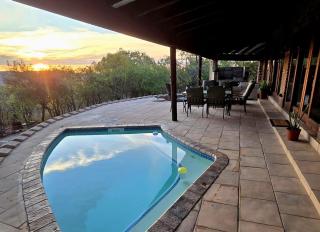 13 on Highlands Private bushveld retreat & pool - Warmbaths - 6