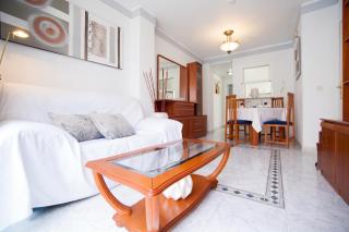 Cosy apartment in Torrevieja with balcony and shared pool - 9