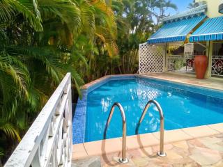 Charmant Bungalow avec Piscine Partagée à Le Gosier - 0