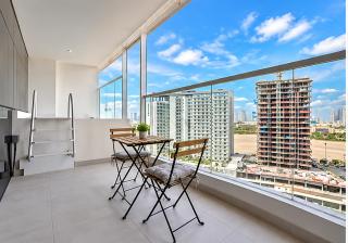 Vogue Vacation Homes, Arjan Opalz by Danube near Science Park, One Bedroom Apartment with Balcony and Vibrant Community View, Access to all Amenitties - 8