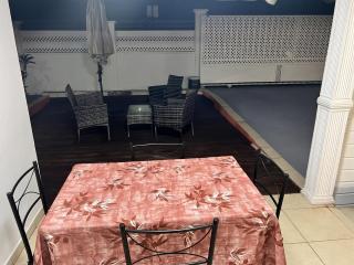 Charmant appartement avec terrasse à Sainte-Rose 60 m² - 4