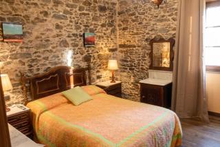 Spacious villa with pool in Empalme de Vilar - 300 m², 8 guests - 6
