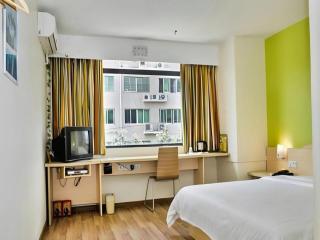 7 Days Inn Dongguan Dongcheng Metro Station Yonghuating - 9
