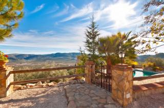 Spacious villa with pool in Priego de Córdoba - 350 m² - 3