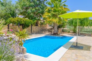 Spacious villa with pool in Priego de Córdoba - 350 m² - 1