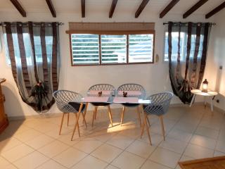 Maison charmante avec piscine à Petit-Bourg. - 6