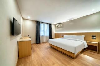 Jinjiang Inn Huzhou Yishang Street Historic Zone - 4