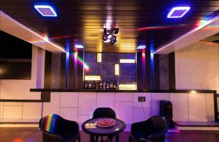 SALVI VILLA 4 bhk - 4