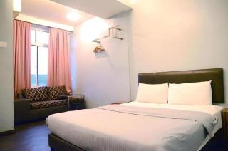 NEWLAND HOTEL - 1