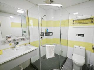7 Days Inn Xi'an Medical School of Jiaotong University Weiyi Street Metro Station - 1