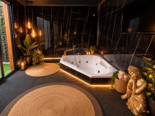 Casa Golden con Jacuzzi - 0