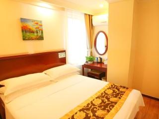 GreenTree Inn Beijing Xicheng District Caishikou Express Hotel - 3