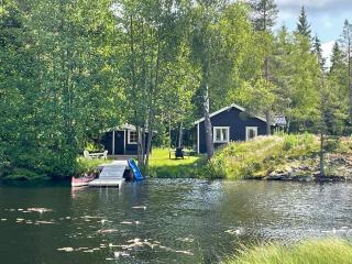 Large cabin by private lake, sauna, jetty, canoe, - 9